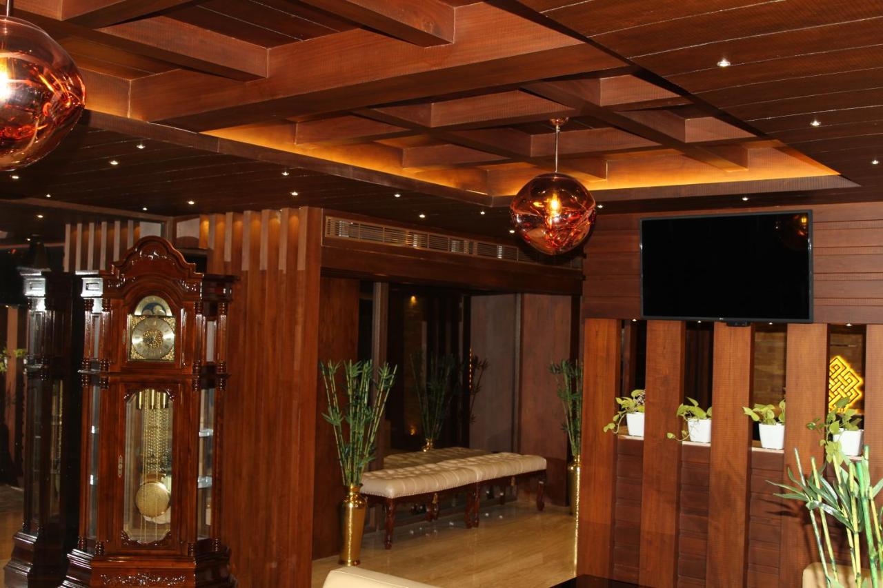 Retrieve Health & Wellness Hotel Kochi Buitenkant foto