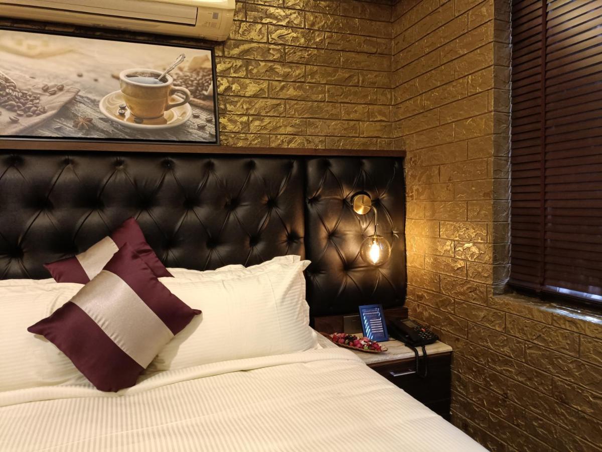 Retrieve Health & Wellness Hotel Kochi Buitenkant foto