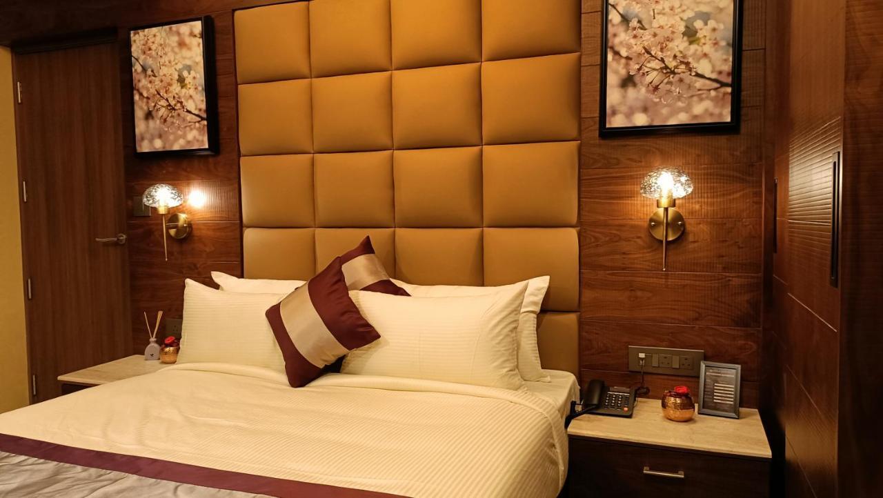Retrieve Health & Wellness Hotel Kochi Buitenkant foto