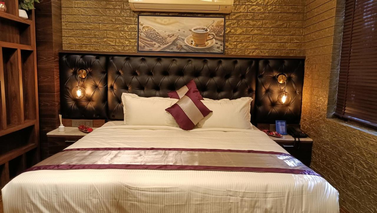 Retrieve Health & Wellness Hotel Kochi Buitenkant foto