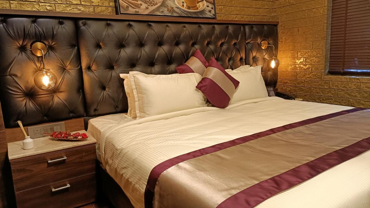 Retrieve Health & Wellness Hotel Kochi Buitenkant foto