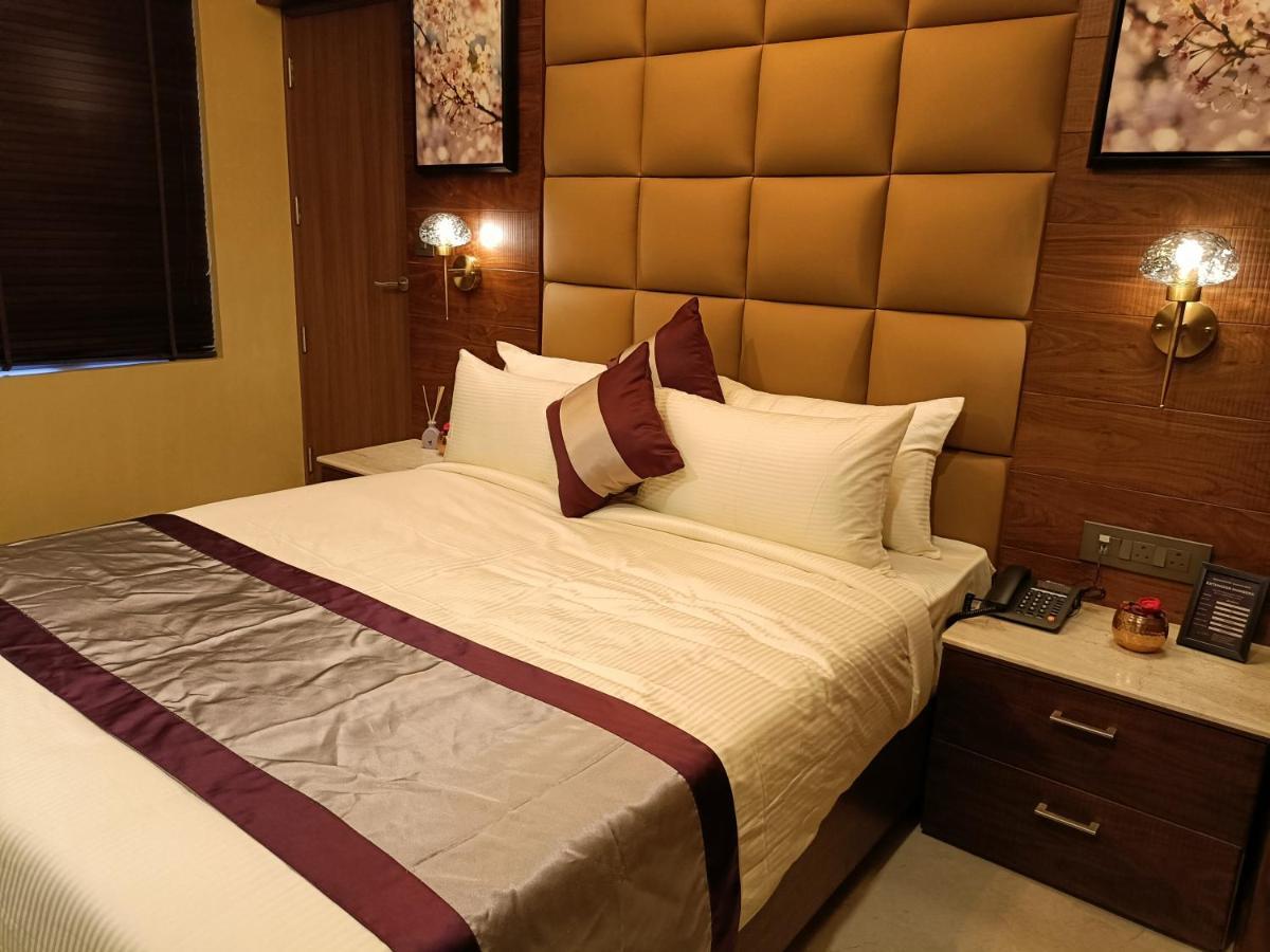 Retrieve Health & Wellness Hotel Kochi Buitenkant foto